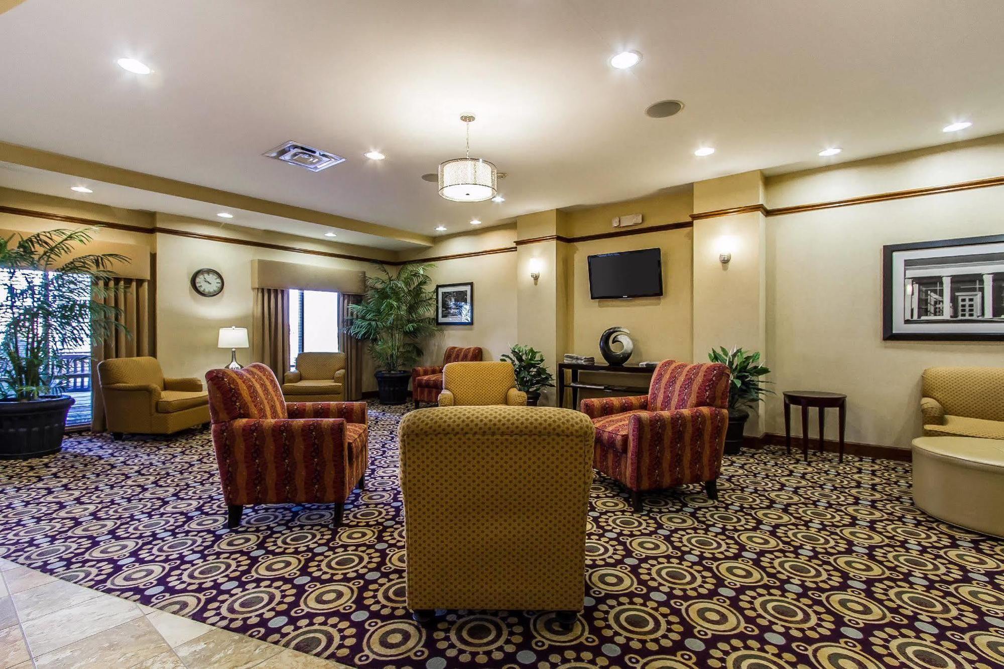 Comfort Suites Urbana Champaign, University Area Exterior foto